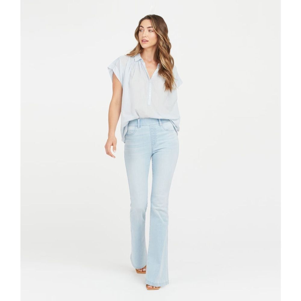 Spanx Flare Leg Jeans Retro Light Blue Wash Pull On Denim Pants Small 20348R